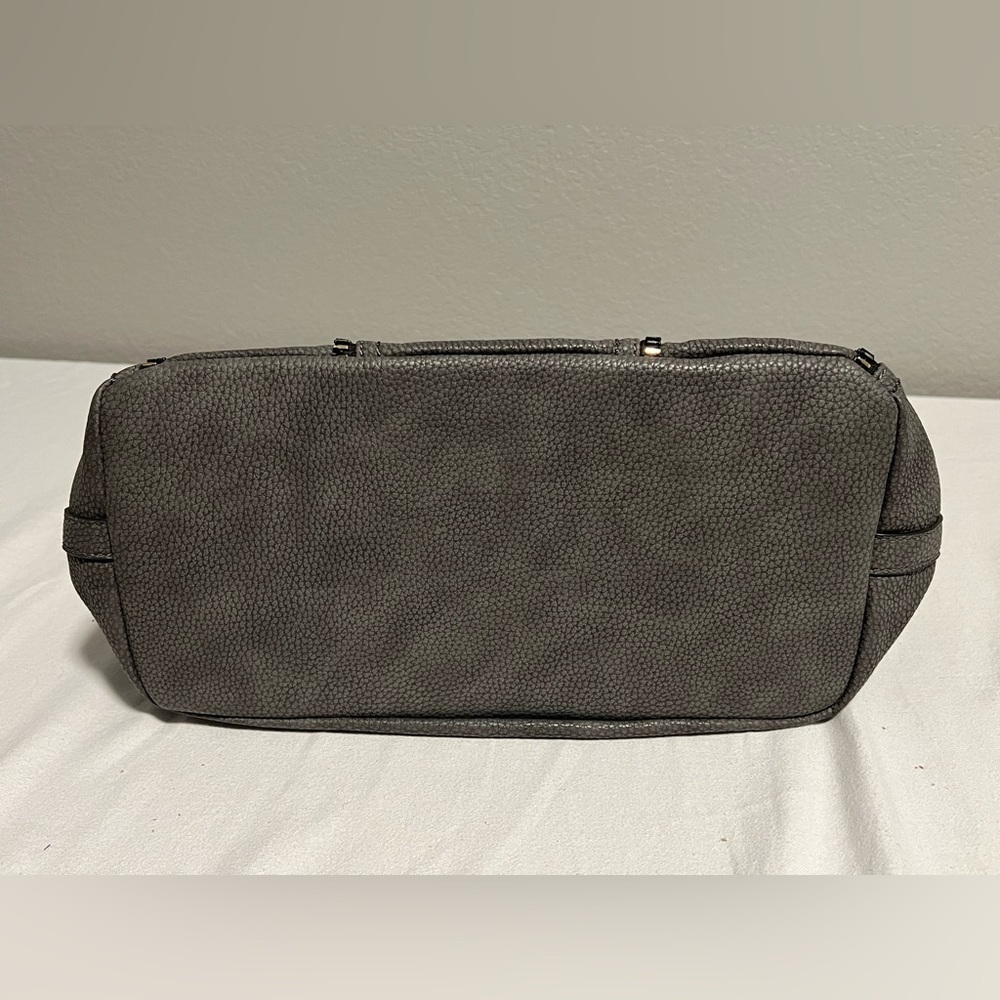 Gussaci Drawstring Shoulder Bag Purse Gray With Zipper Detail - Picture 3 of 13